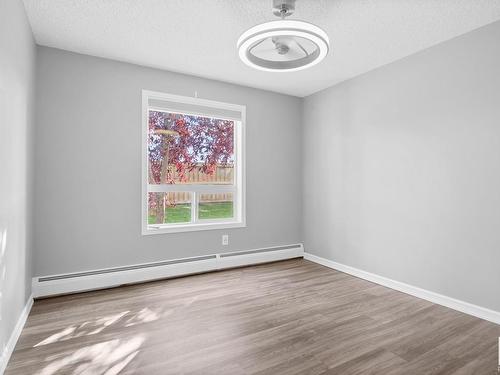 1112 7339 South Terwillegar Drive, Edmonton, AB - Indoor Photo Showing Other Room