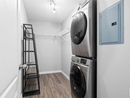 1112 7339 South Terwillegar Drive, Edmonton, AB - Indoor Photo Showing Laundry Room