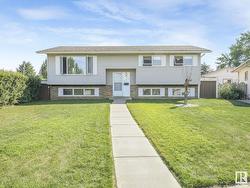 874 Knottwood RD S NW  Edmonton, AB T6K 3C3