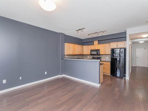 206 141 Festival Way, Sherwood Park, AB - Indoor Photo Showing Kitchen