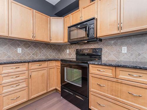 206 141 Festival Way, Sherwood Park, AB - Indoor Photo Showing Kitchen