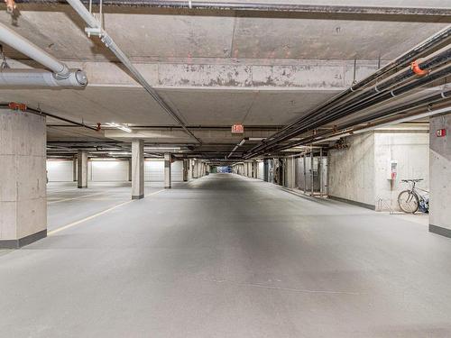 206 141 Festival Way, Sherwood Park, AB - Indoor Photo Showing Garage