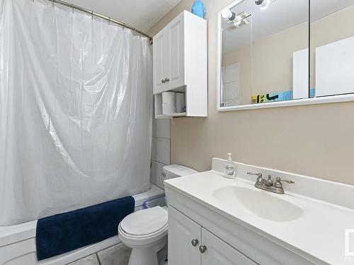 611 13 Street, Cold Lake, AB - Indoor Photo Showing Bathroom