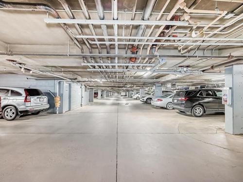 412 8912 156 Street, Edmonton, AB - Indoor Photo Showing Garage