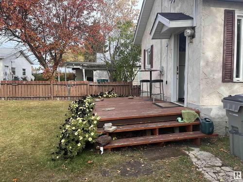 4924 48 Street, Redwater, AB - Outdoor