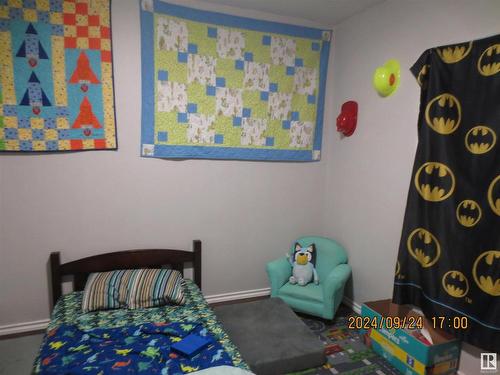 4619 4 Avenue, Edson, AB - Indoor Photo Showing Bedroom