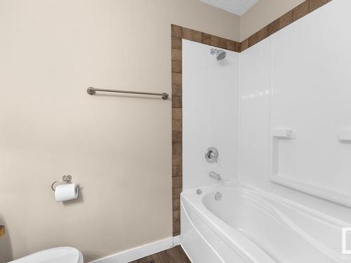 218 20 Street, Cold Lake, AB - Indoor Photo Showing Bathroom