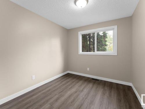 218 20 Street, Cold Lake, AB - Indoor Photo Showing Other Room