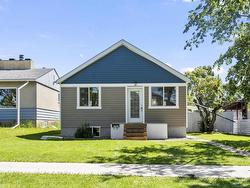 11927 80 ST NW  Edmonton, AB T5B 2N8