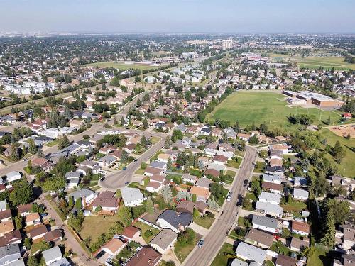 8416 26 Avenue, Edmonton, AB - Outdoor With View