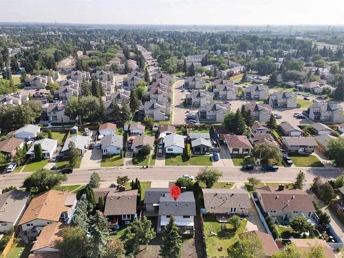 8416 26 Avenue, Edmonton, AB - Outdoor With View