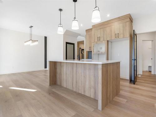 Spruce Grove, AB - Indoor Photo Showing Kitchen