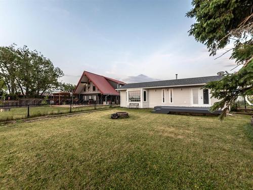 5036 50 Av, Rural Lac Ste. Anne County, AB 