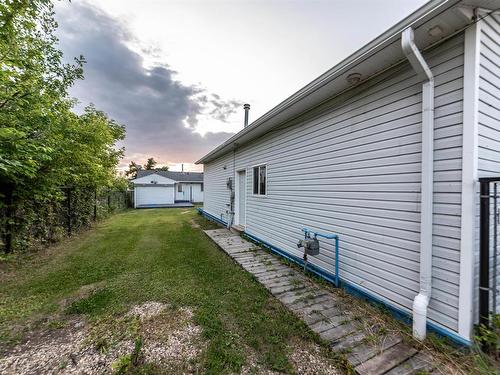 5036 50 Avenue, Rural Lac Ste. Anne County, AB - Outdoor