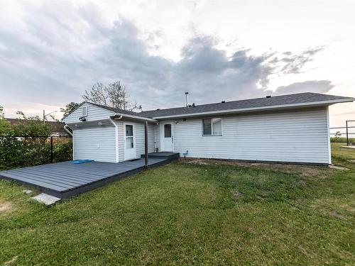 5036 50 Avenue, Rural Lac Ste. Anne County, AB - Outdoor