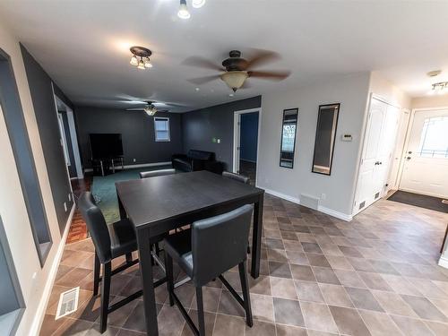 5036 50 Avenue, Rural Lac Ste. Anne County, AB - Indoor Photo Showing Dining Room