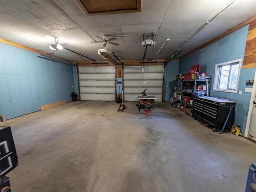 5036 50 Avenue, Rural Lac Ste. Anne County, AB - Indoor Photo Showing Garage