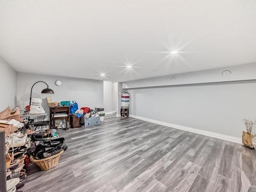 11419 144 Av Nw, Edmonton, AB 