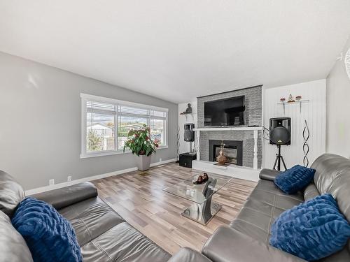 11419 144 Av Nw, Edmonton, AB 