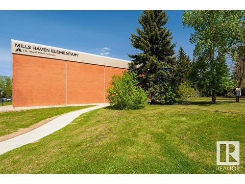 147 Marion Dr, Sherwood Park, AB 