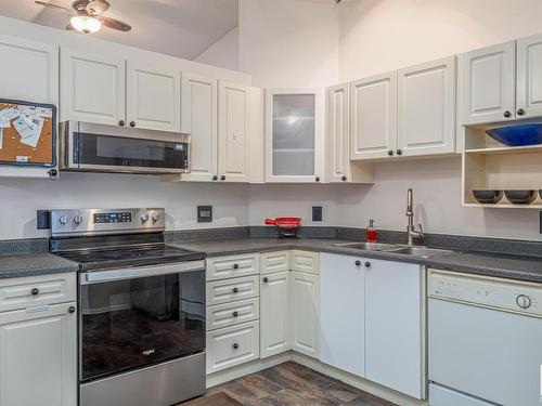 6 15 Poirier Avenue, St. Albert, AB - Indoor Photo Showing Kitchen With Double Sink