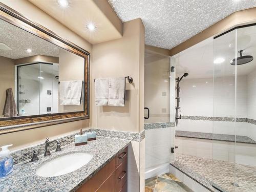 188 Windermere Drive, Edmonton, AB - Indoor Photo Showing Bathroom