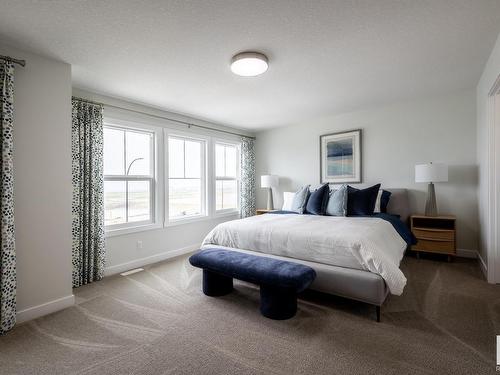 7120 177 Avenue, Edmonton, AB - Indoor Photo Showing Bedroom