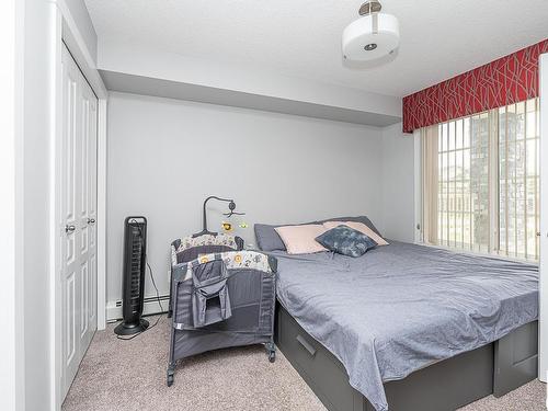 121 3670 139 Avenue, Edmonton, AB - Indoor Photo Showing Bedroom