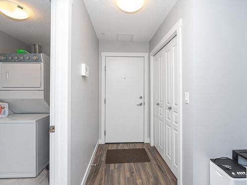 121 3670 139 Avenue, Edmonton, AB - Indoor Photo Showing Laundry Room