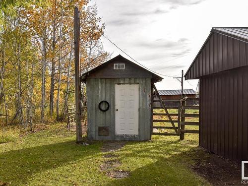 5006 Trail Of 1898, Rural Lac Ste. Anne County, AB 