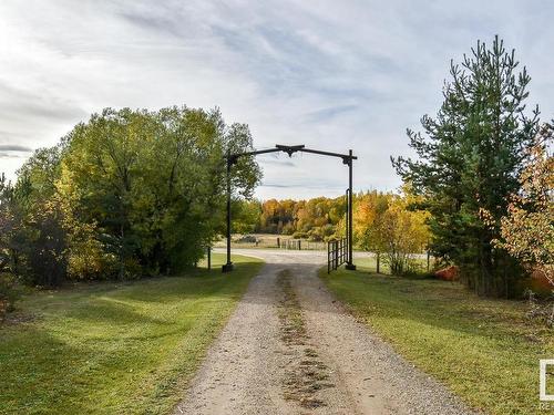 5006 Trail Of 1898, Rural Lac Ste. Anne County, AB 