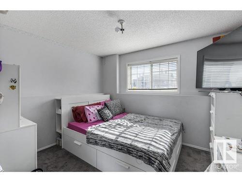 3116 40 Av Nw, Edmonton, AB 