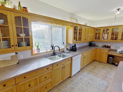 5113 Twp Rd 592A, Rural Barrhead County, AB - Indoor Photo Showing Kitchen With Double Sink