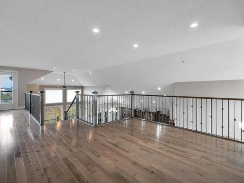 1253 Adamson Drive, Edmonton, AB - Indoor Photo Showing Other Room