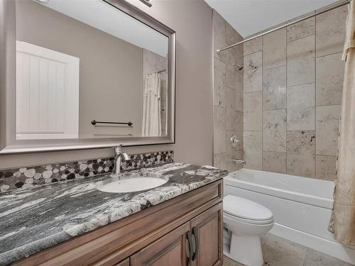 1253 Adamson Drive, Edmonton, AB - Indoor Photo Showing Bathroom