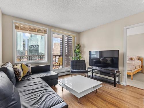 1405 10180 104 Street, Edmonton, AB - Indoor Photo Showing Living Room