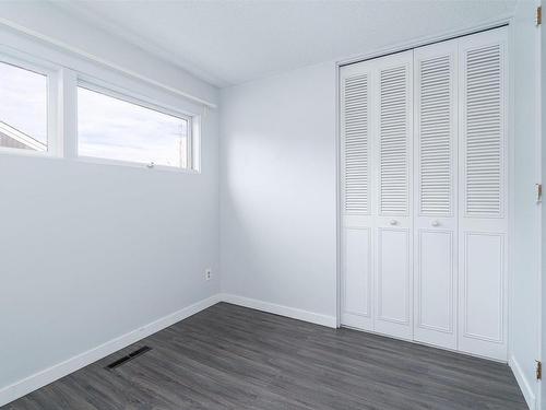 11616 39A Avenue, Edmonton, AB - Indoor Photo Showing Other Room