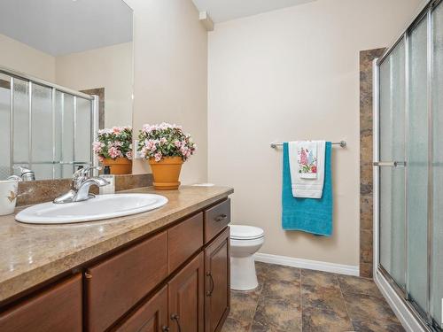 18343 Lessard Road, Edmonton, AB - Indoor Photo Showing Bathroom