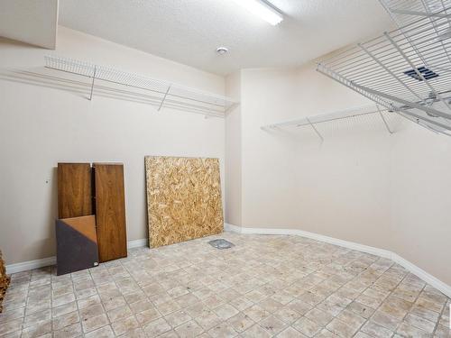 18343 Lessard Road, Edmonton, AB - Indoor Photo Showing Other Room