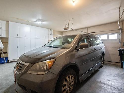 18343 Lessard Road, Edmonton, AB - Indoor Photo Showing Garage