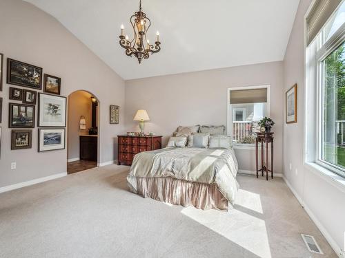 18343 Lessard Road, Edmonton, AB - Indoor Photo Showing Bedroom