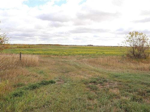 North Pt Of Nw-28-53-15-W4, Rural Minburn County, AB 