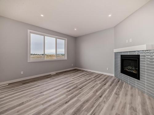 10238 92A Avenue, Morinville, AB - Indoor With Fireplace