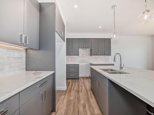 10226 92A Avenue, Morinville, AB - Indoor Photo Showing Kitchen With Double Sink With Upgraded Kitchen