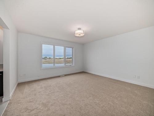 10226 92A Avenue, Morinville, AB - Indoor Photo Showing Other Room