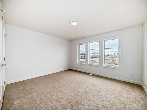 10226 92A Avenue, Morinville, AB - Indoor Photo Showing Other Room