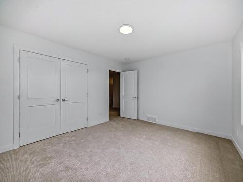 10226 92A Avenue, Morinville, AB - Indoor Photo Showing Other Room