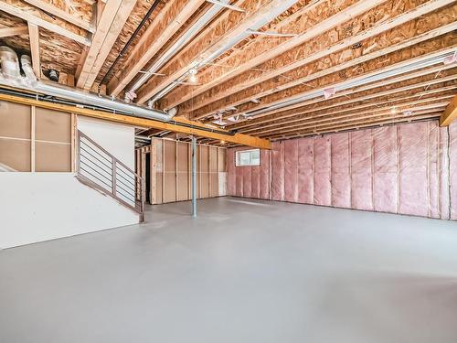 10226 92A Avenue, Morinville, AB - Indoor Photo Showing Basement