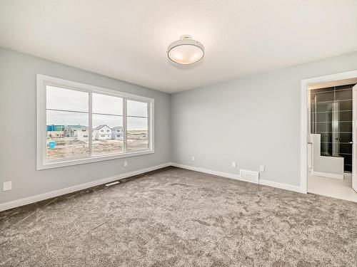 10214 92A Avenue, Morinville, AB - Indoor Photo Showing Other Room