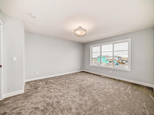 10214 92A Avenue, Morinville, AB - Indoor Photo Showing Other Room